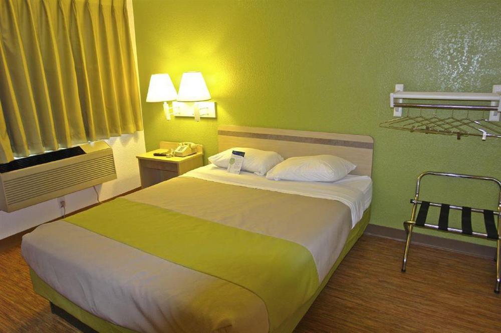 Motel 6-Bellmead, Tx - Waco Room photo